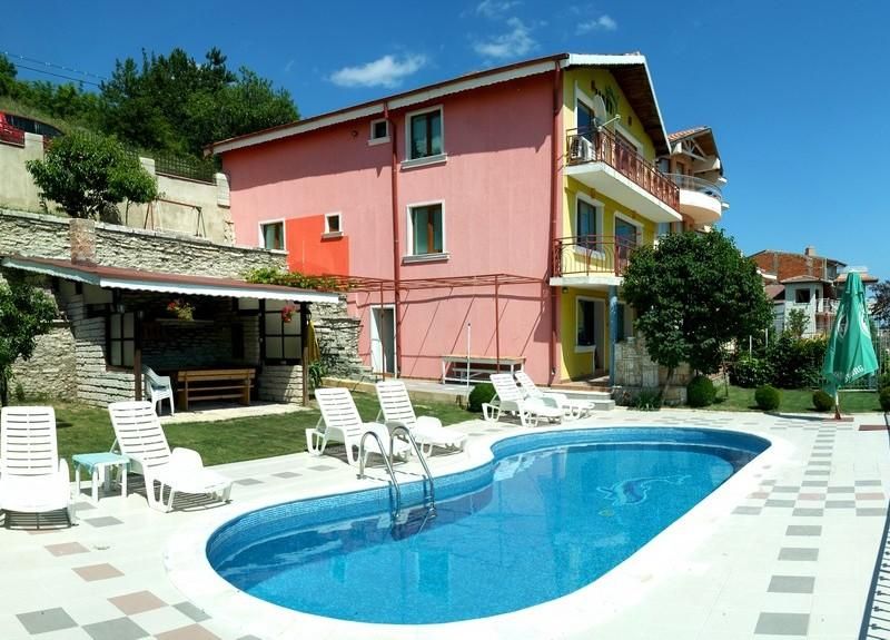Hotel Photo 1