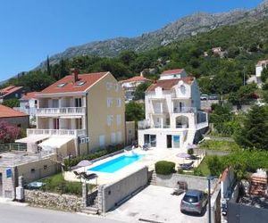 Apartments Pralas Komolac Croatia