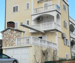 Apartments Barisic Seget Vranjica Croatia