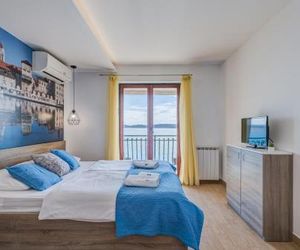 Apartments G Seget Donji Croatia