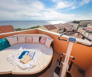 Apartments Ana Donje Petrcane Croatia