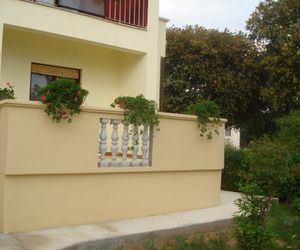 Apartments Xenia Donje Petrcane Croatia