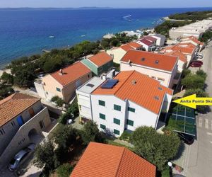 Apartments Anita Punta Skala Donje Petrcane Croatia