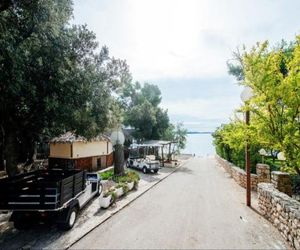 Apartments Stanko Donje Petrcane Croatia