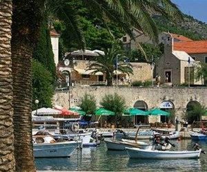 Apartments Rici Bol Croatia