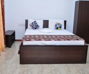 ALIYA PINK France Guesthouse Habarana Sri Lanka