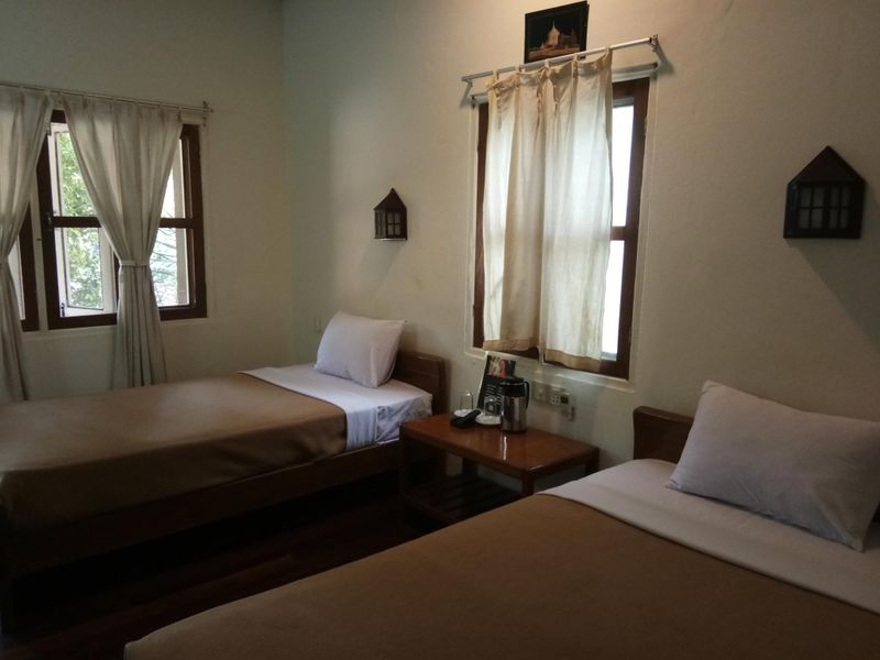 Hotel Photo 5