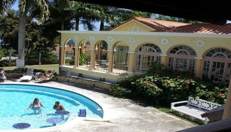 Hotel Photo 1