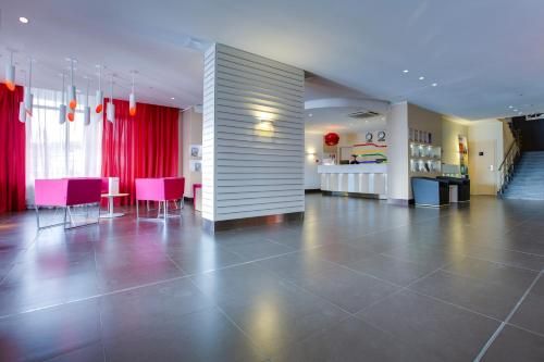 Hotel Photo 5