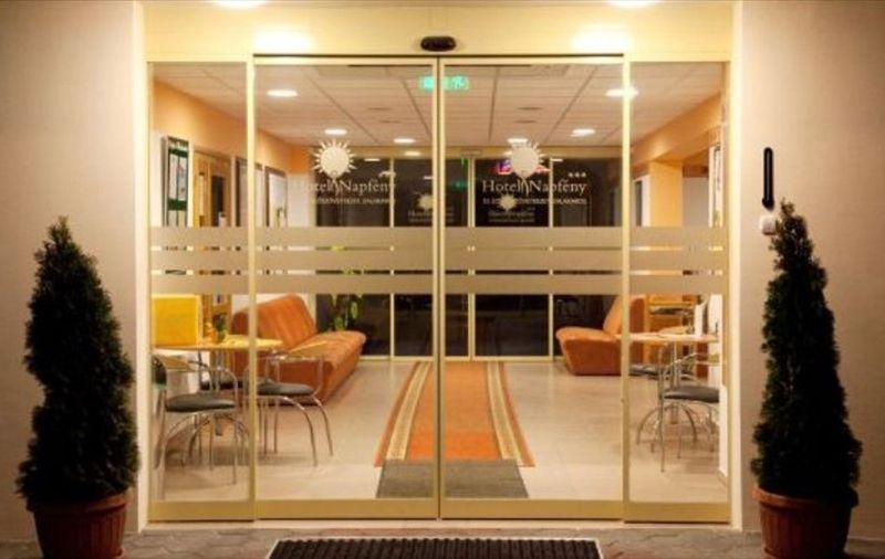 Hotel Photo 8