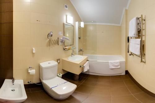 Hotel Photo 9