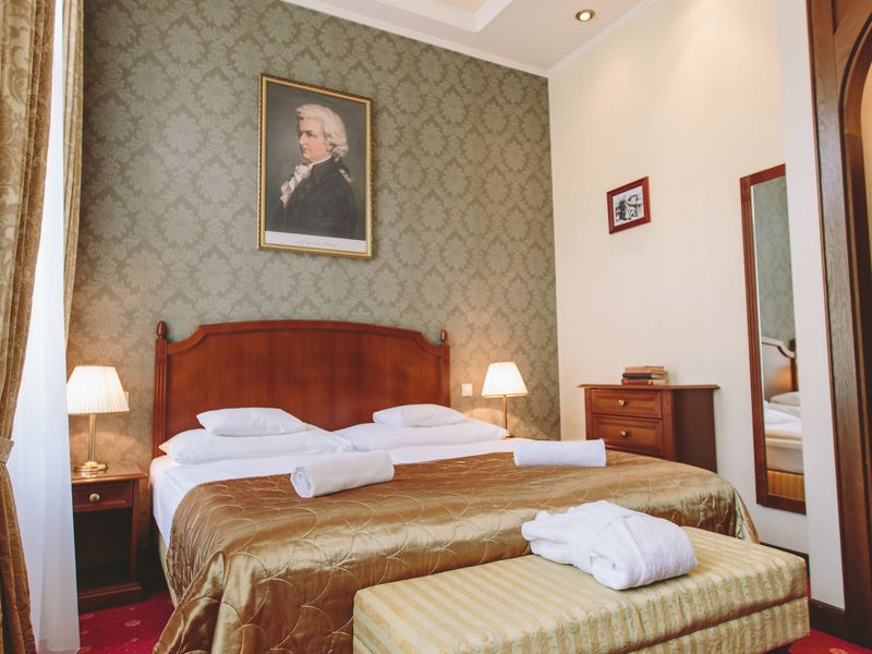 Hotel Photo 1