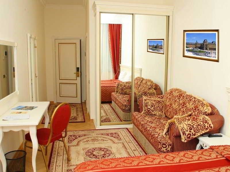 Hotel Photo 9