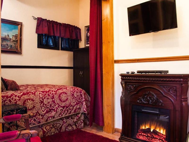 Hotel Photo 9