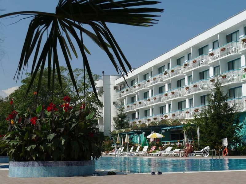 Hotel Photo 1