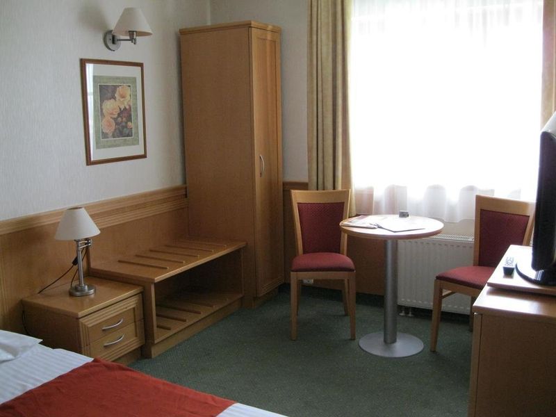 Hotel Photo 9