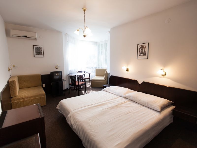 Hotel Photo 3