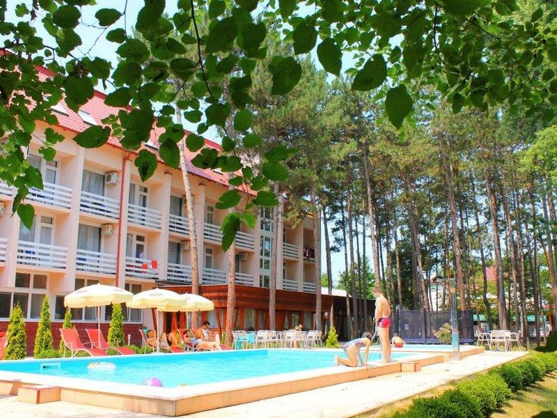 Hotel Photo 1