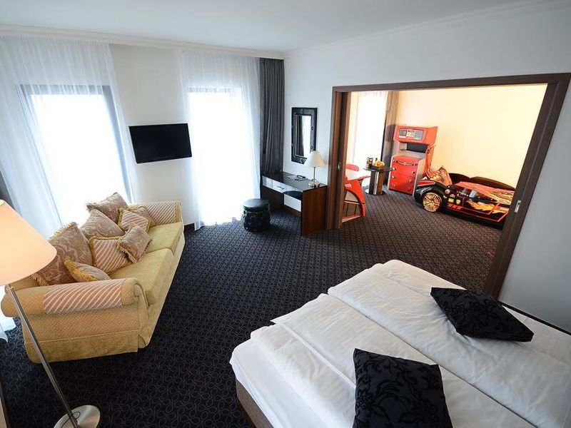 Hotel Photo 8