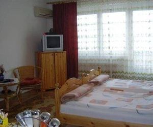 HoldLux Apartmanok Sarvar Hungary