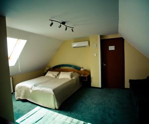 Hotel Udvarhaz Kecskemet Hungary