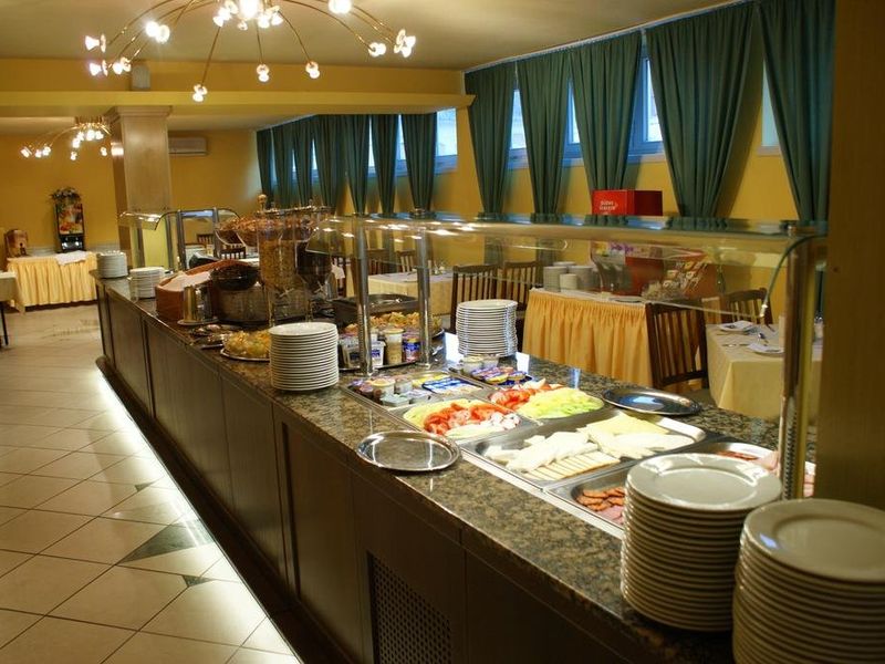 Hotel Photo 16