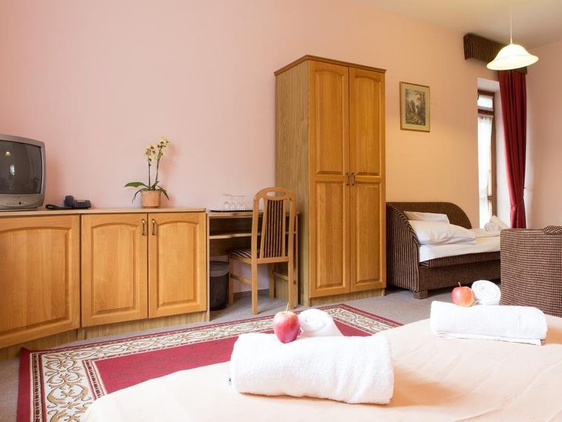 Hotel Photo 8