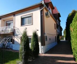 Magdalena Apartmanház Heviz Hungary