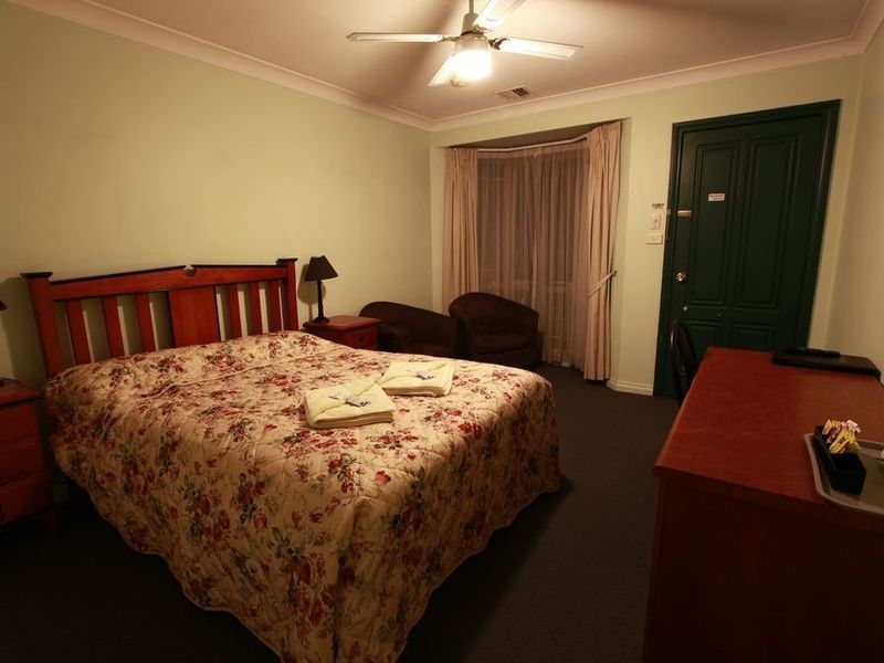 Hotel Photo 3
