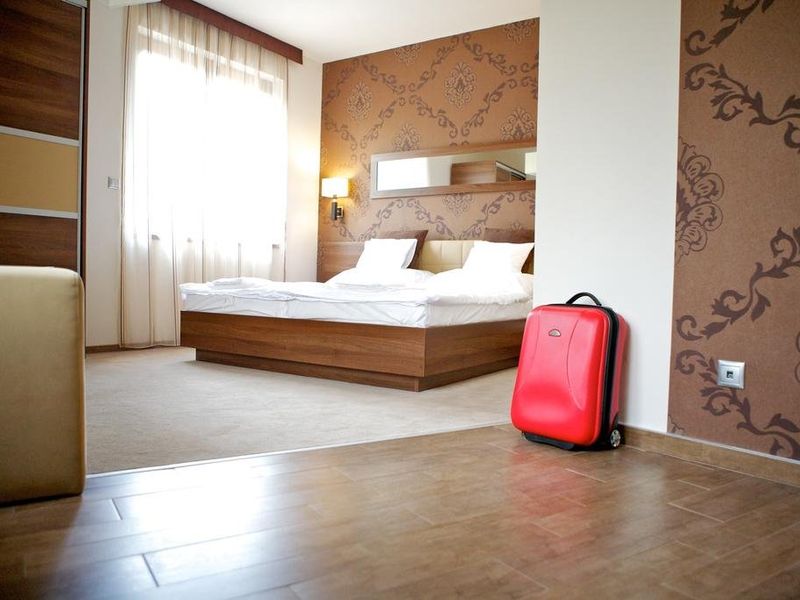 Hotel Photo 1