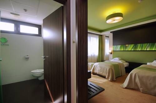 Hotel Photo 9