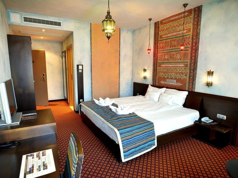 Hotel Photo 3