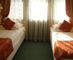 Hotel Jogar Balatonfoldvar Hungary