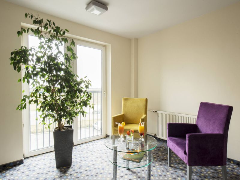 Hotel Photo 6