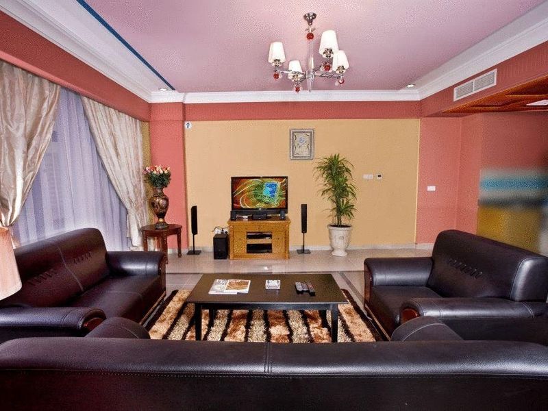 Hotel Photo 8