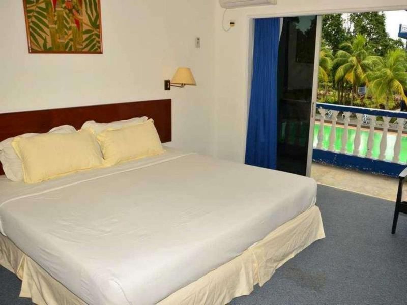 Hotel Photo 3