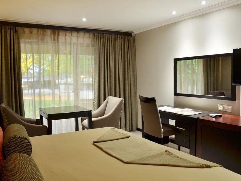 Hotel Photo 5