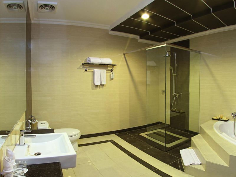 Hotel Photo 8