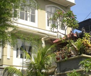 OYO 788 Bidari Hotel Mataram Indonesia