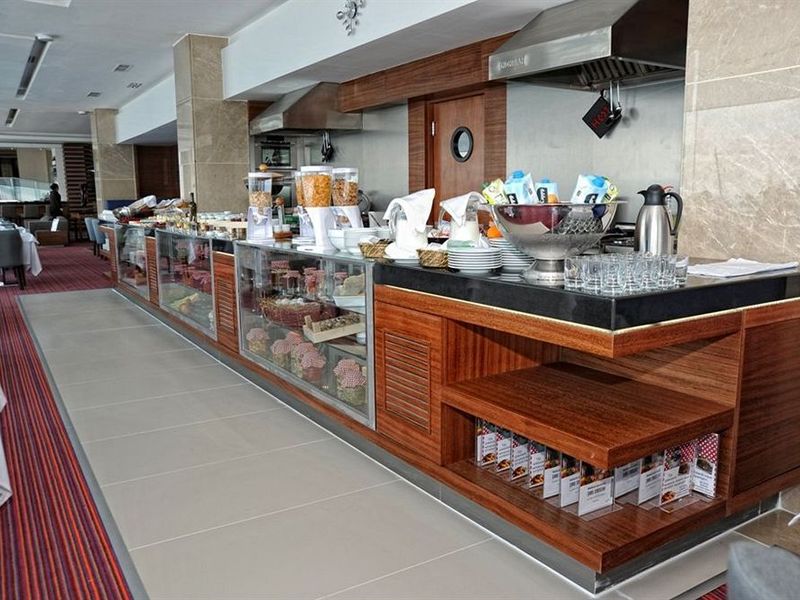 Hotel Photo 11