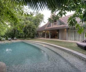 Villa Azzalea Jimbaran Indonesia