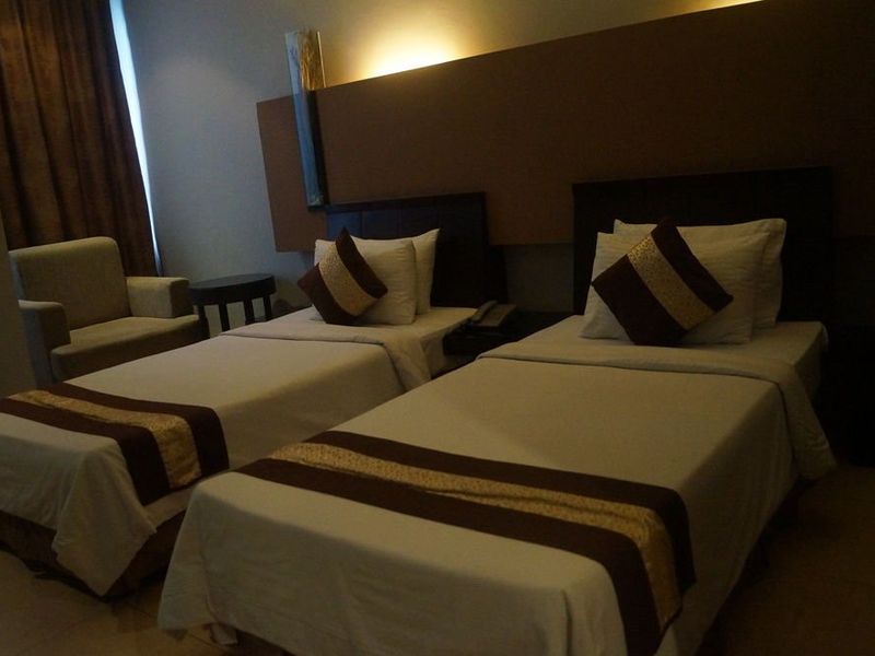 Hotel Photo 8