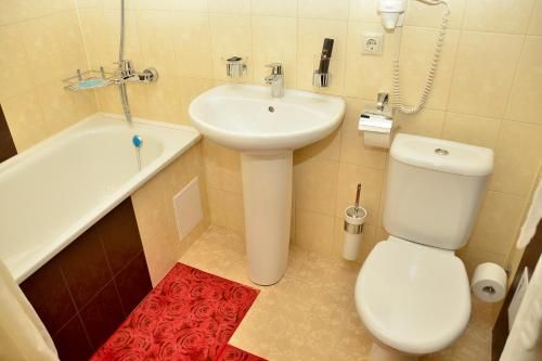 Hotel Photo 9