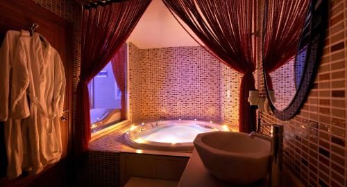 صورة الفندق 8
