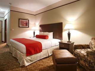 Hotel pic Best Western Plus Emory at Lake Fork Inn & Suites