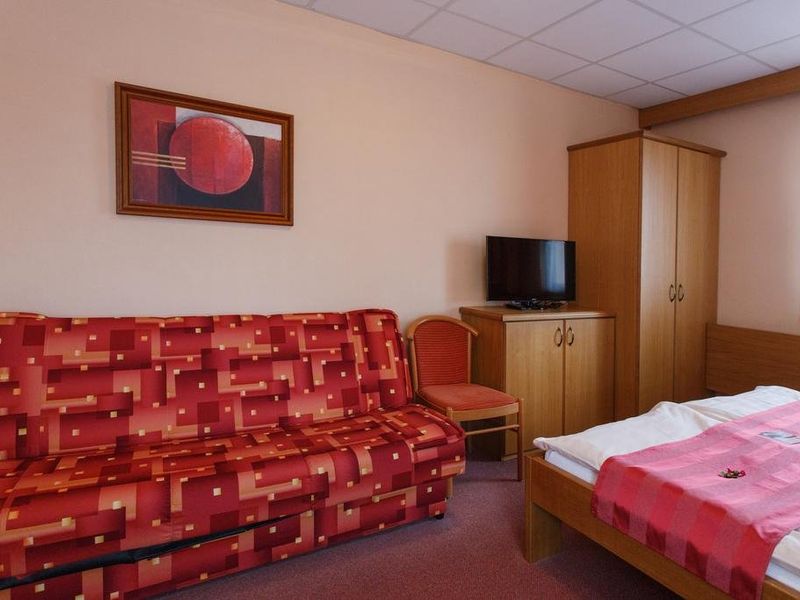 Hotel Photo 8