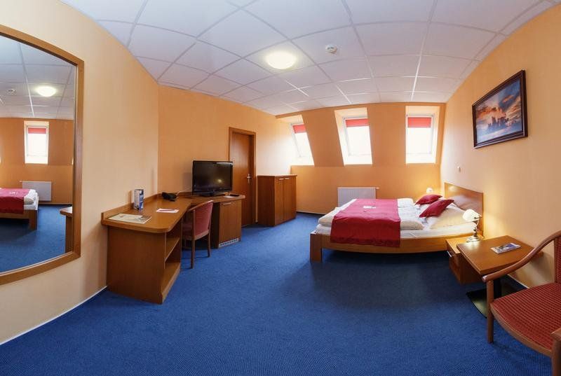 Hotel Photo 9