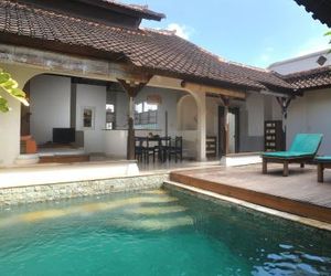 Happy Together By Villa Kresna Seminyak Indonesia