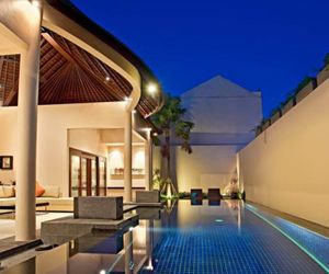 Almond Villa Bali Seminyak Indonesia