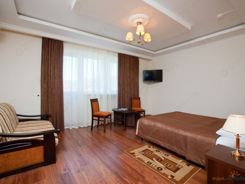 Hotel Photo 11